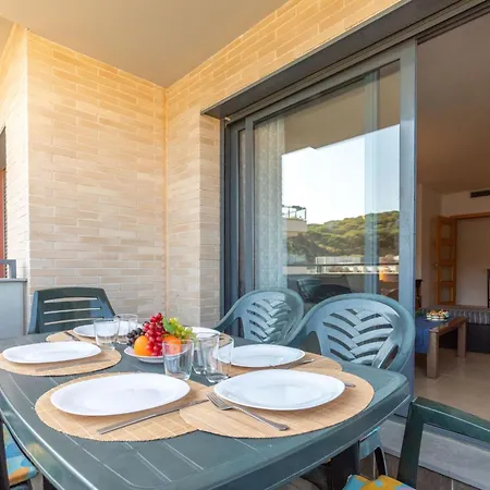 Apartment Odisea By Interhome Lloret de Mar